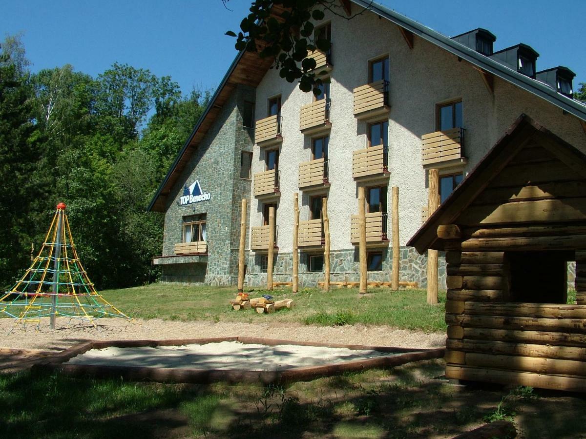 Profamily Hotel Top Benecko Exterior photo